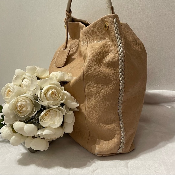 Furla - Large Leather Hobo Bag - Picture 6 of 8